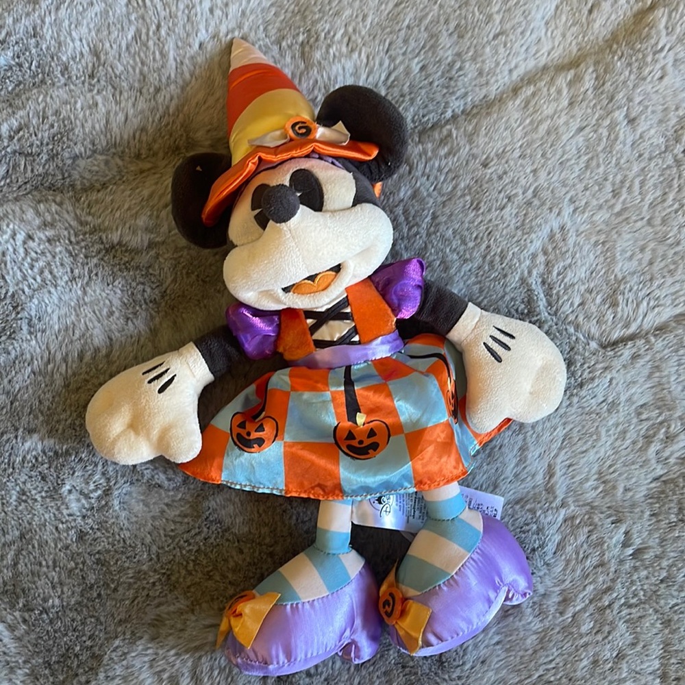 Disney Minnie Mouse Witch Halloween 2020 Plush Doll Toy